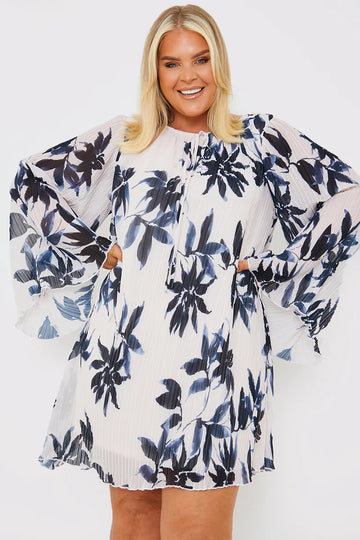 Floral Print Plisse Tie Detail Swing Dress